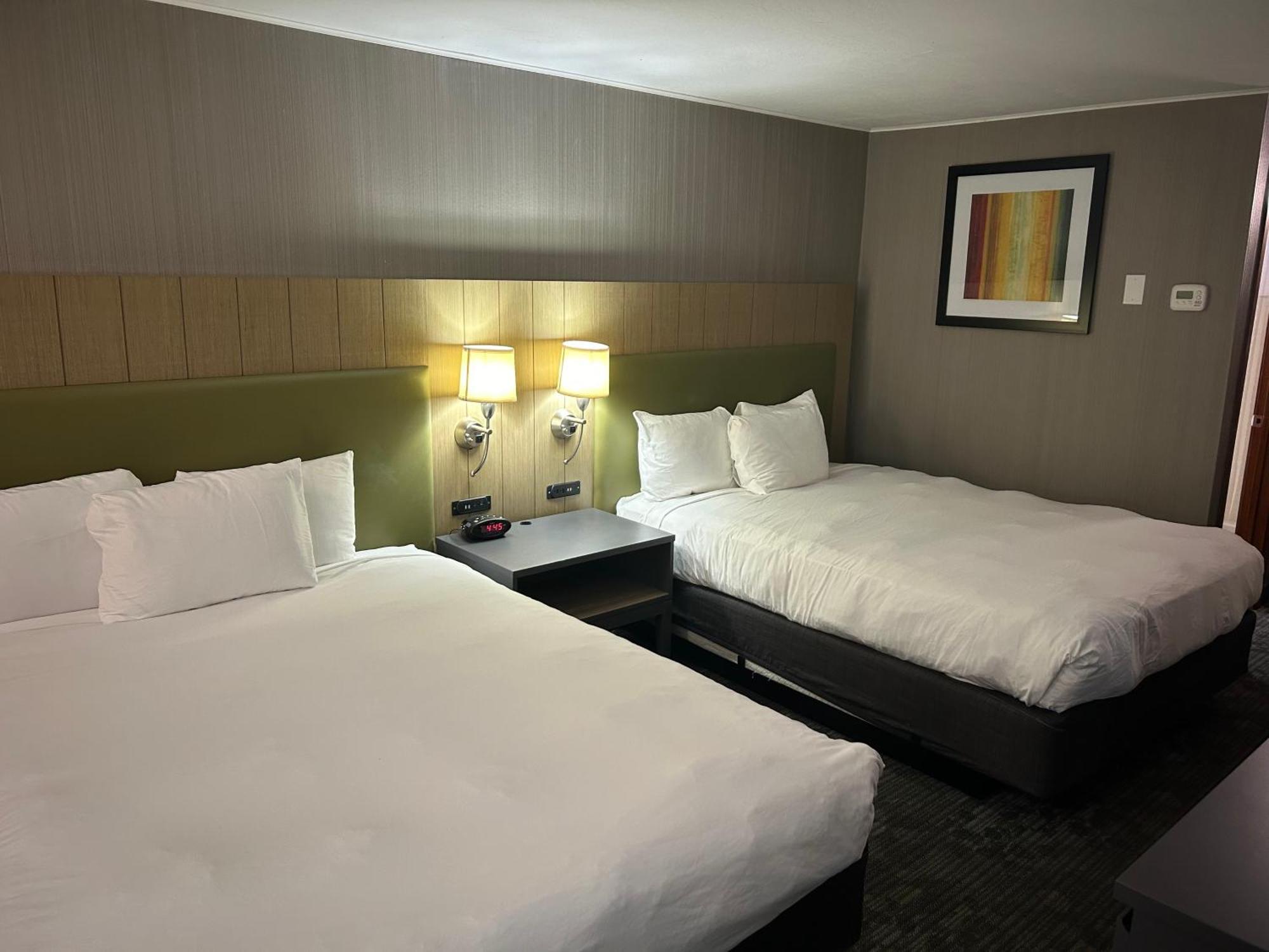 Country & By Radisson, Delta Park North 3* Portland